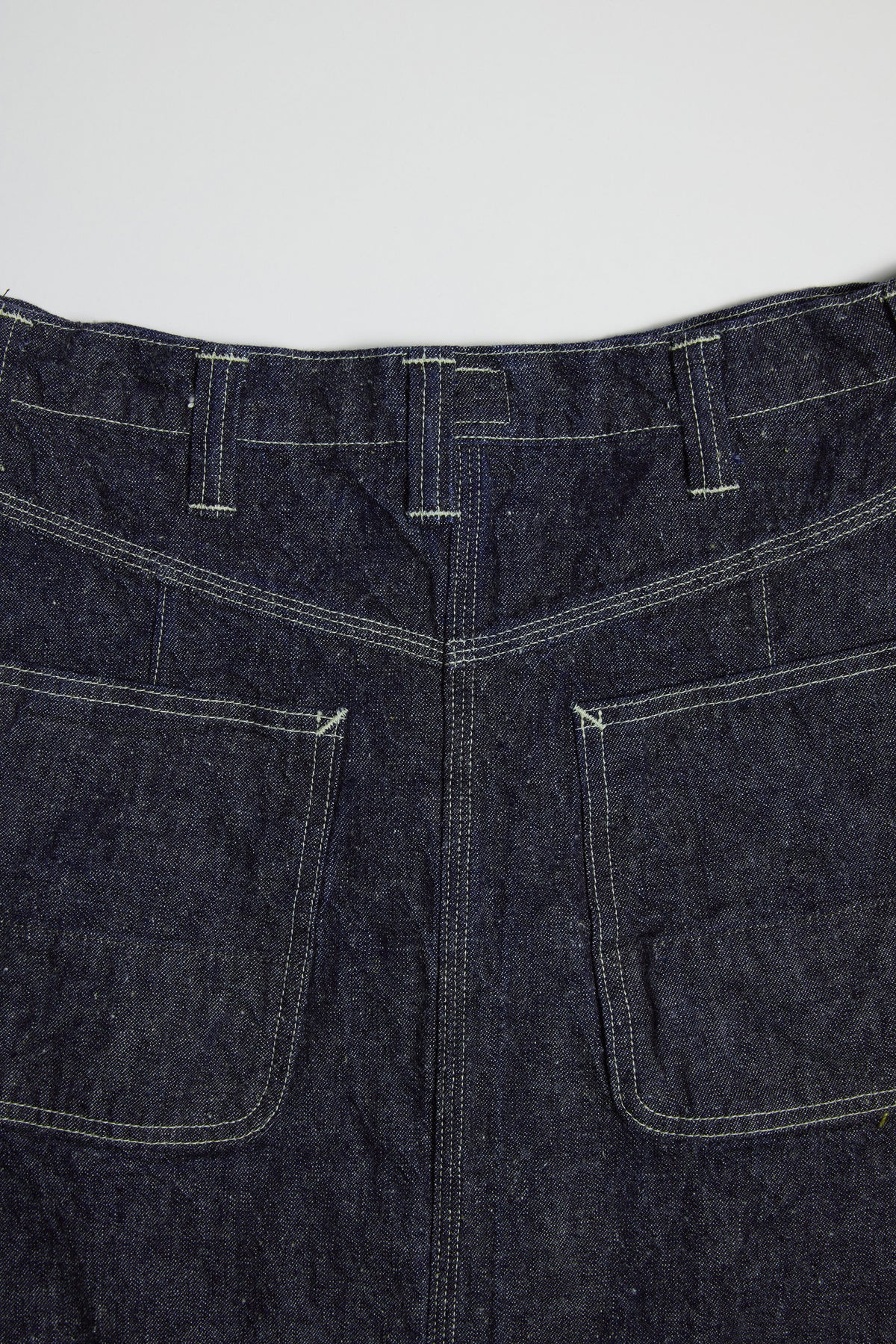 Back-Slit Skirt / HANMO INDIGO・SAKURA